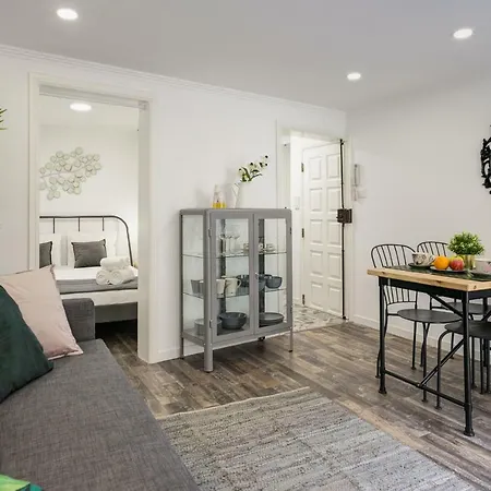 New Alfama Chic Sao Miguel * Lissabon